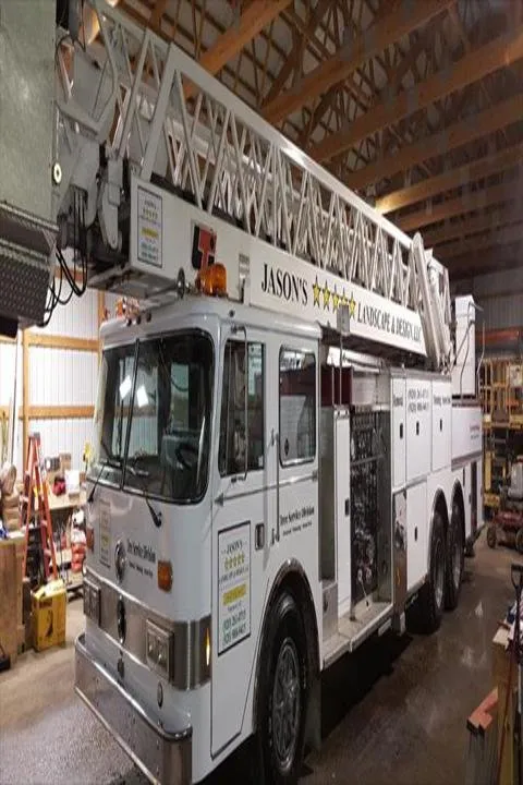 Custom residential landscaping experts serving Watertown, WI - Jason's Five Star Landscape & Design