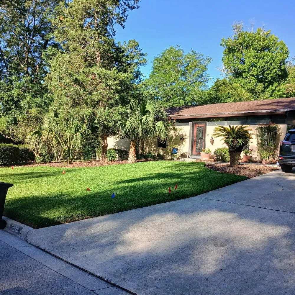 Affordable landscape installation for year-round maintenance in High Springs, FL by Jason's Ideal Lawn Care Service