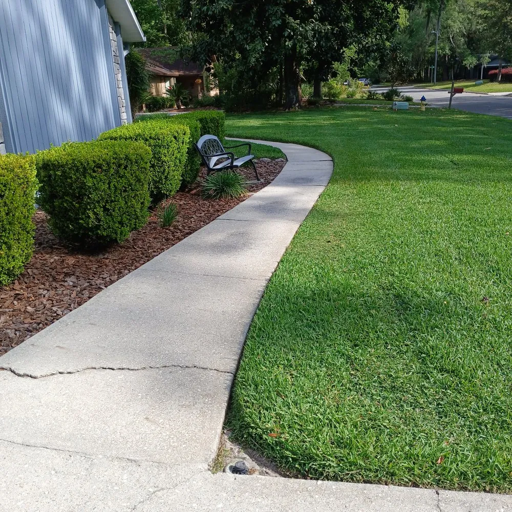 Top-rated landscaping services in High Springs, FL - Jason's Ideal Lawn Care Service