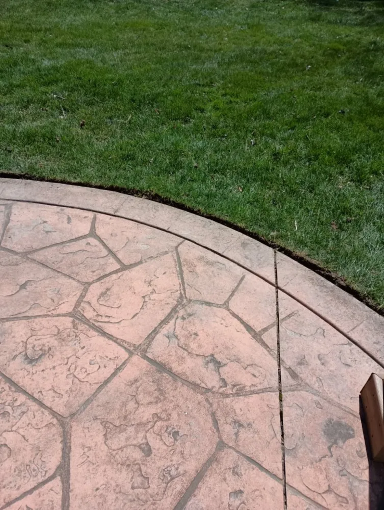 Expert lawn mowing service experts serving Lambertville, MI - Jason's Lawn Care Handyman Service