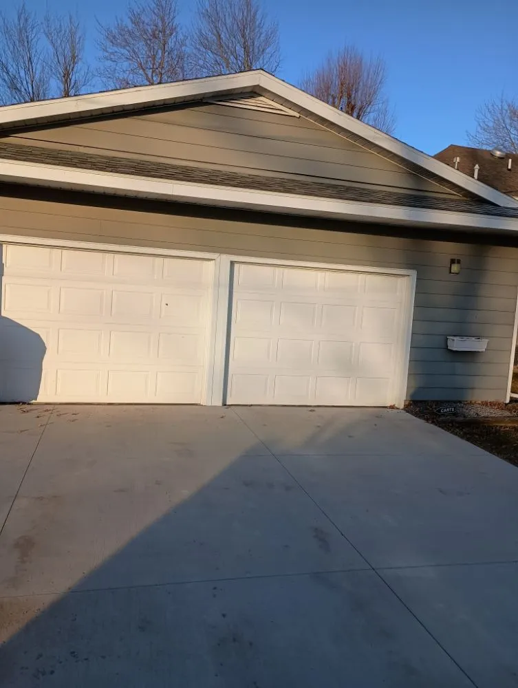 Professional landscaping services near you in Lambertville, MI by Jason's Lawn Care Handyman Service