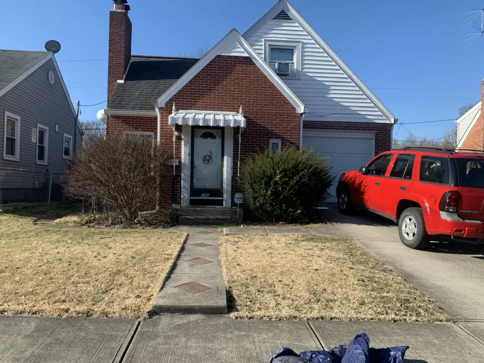 Local garden landscaping in Hamilton, OH by Jason’s Lawn Maintenance