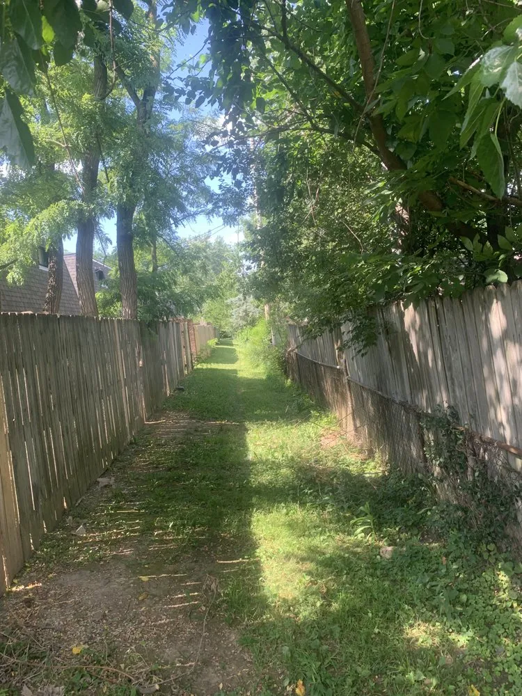 Reliable lawn mowing service in Hilliard, OH - Jasons Side Gigs