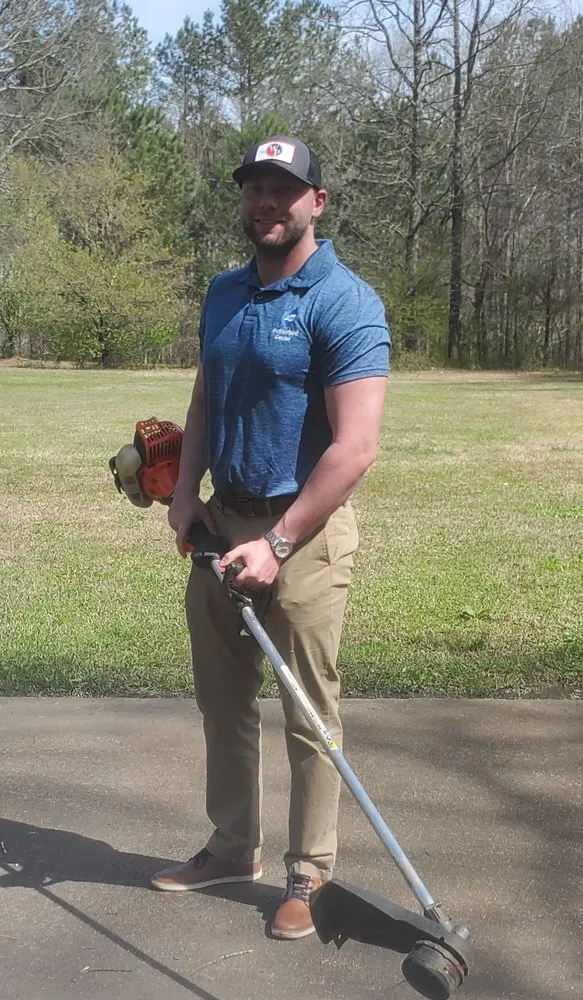 Expert lawn mowing service in Cordova, AL by Jasper Lawn Care