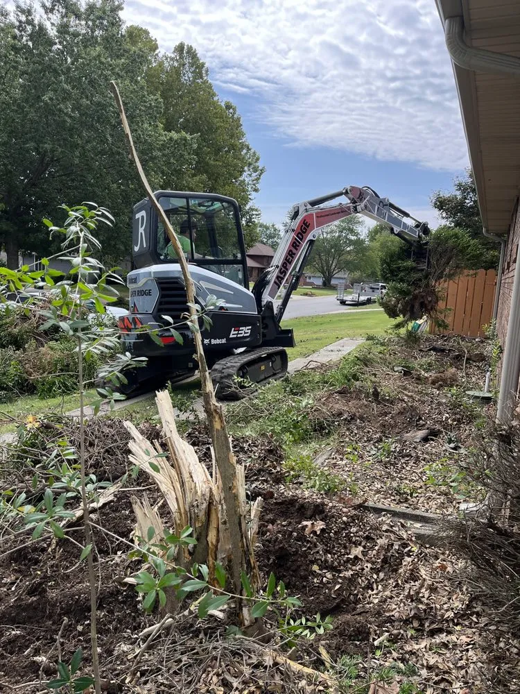 Top-rated lawn mowing service for outdoor upgrades across Joplin, MO - Jasper Ridge