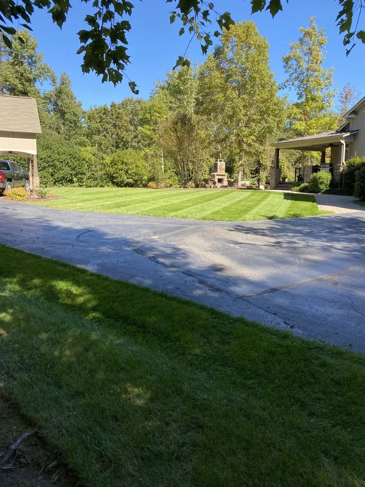 Local landscaping services experts serving Oak ridge, NC - Jasper’s Outdoor Solutions