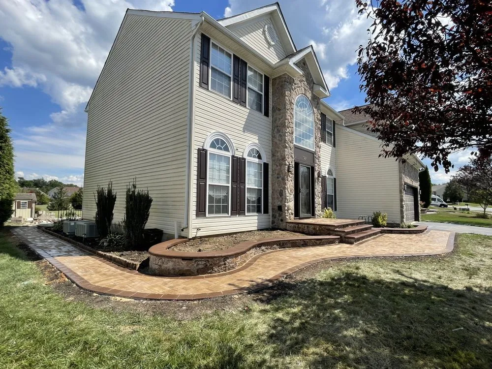 Top-rated yard maintenance experts serving Middletown, DE - JAV Landscaping