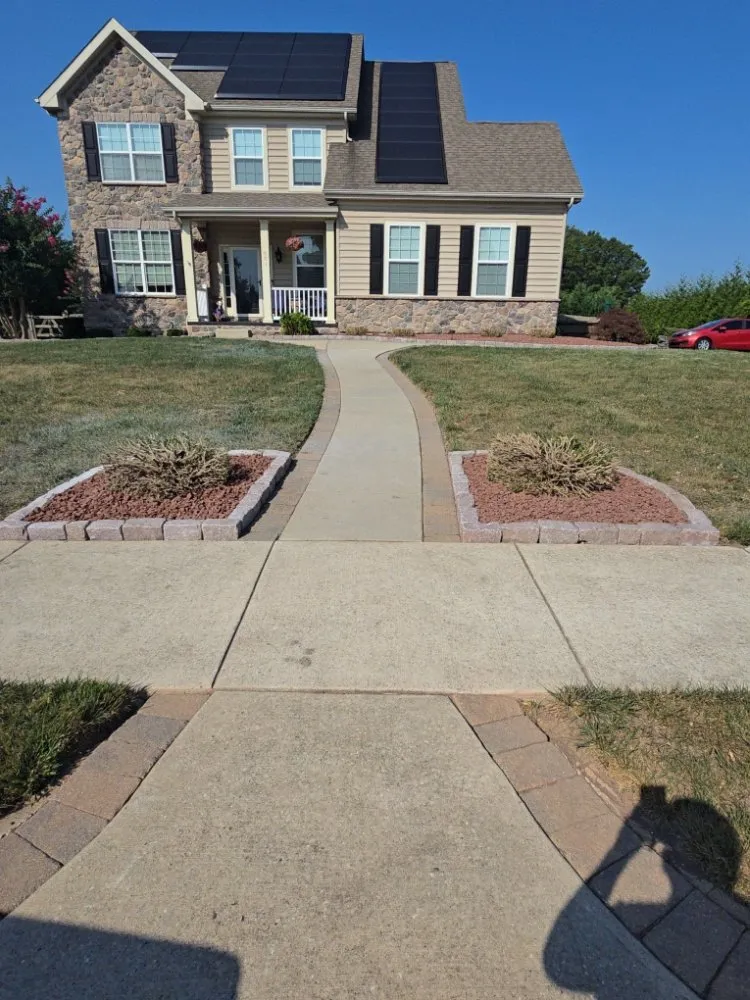 Trusted yard maintenance experts serving Newport, DE - Javi Landscaping