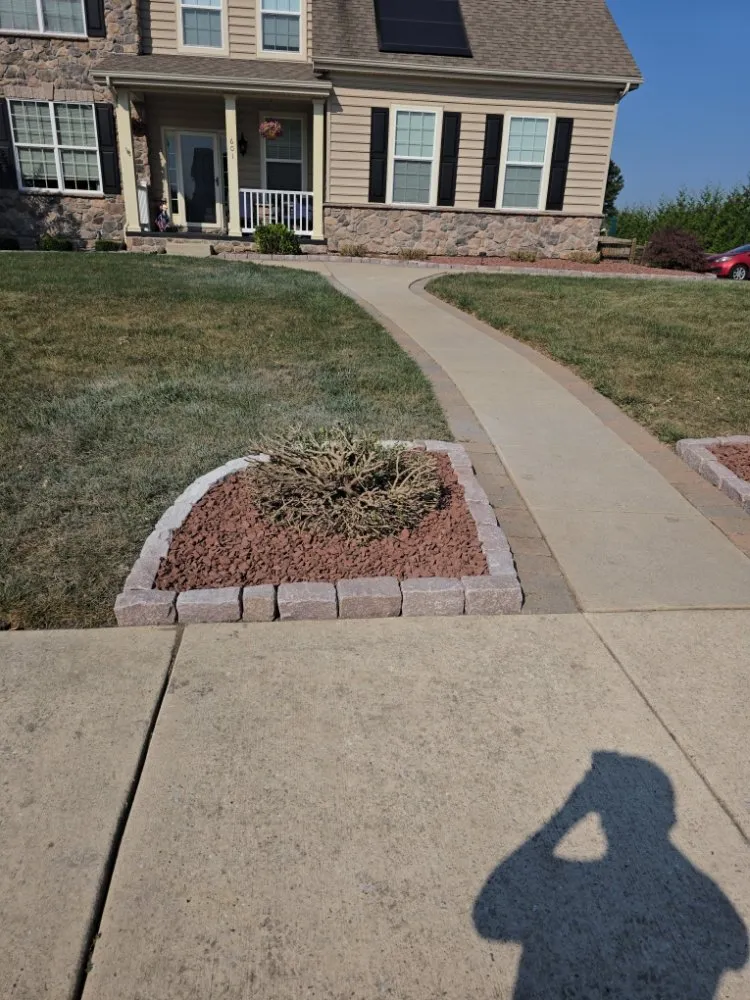 Trusted outdoor landscaping in Newport, DE by Javi Landscaping