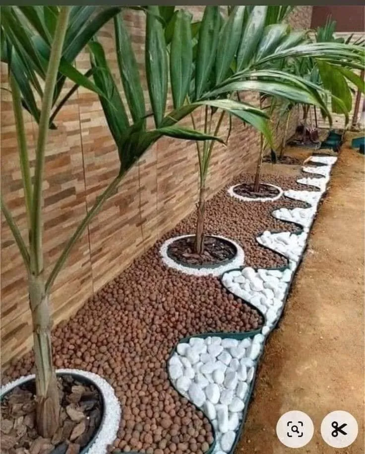 Professional garden landscaping in Charlotte, NC by Javier Lawnscape