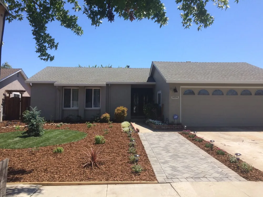 Professional outdoor landscaping for beautiful yards in Santa Clara, CA by Javier Luna Landscaping