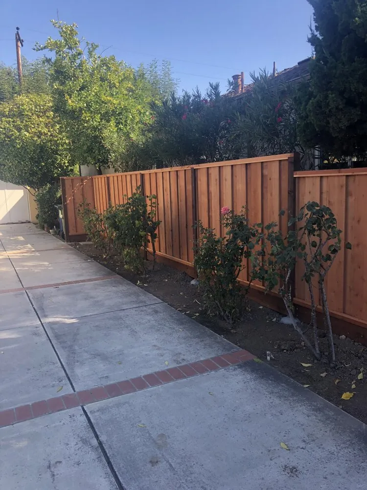 Top-rated lawn mowing service experts serving Santa Clara, CA - Javier Luna Landscaping