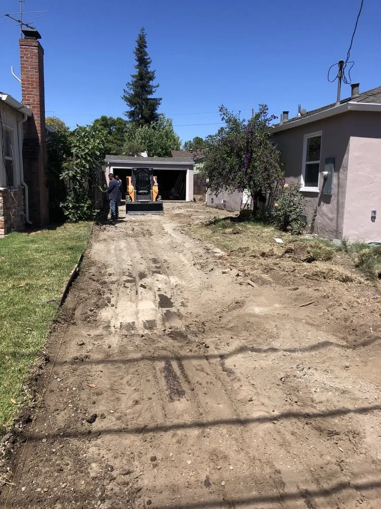 Affordable residential landscaping in Santa Clara, CA by Javier Luna Landscaping