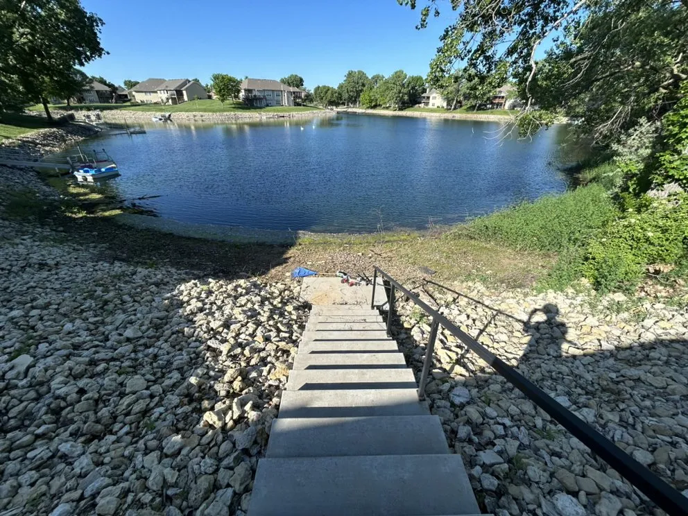 Custom landscaping services in Valley Center, KS - Javiers Landscaping and Mowing