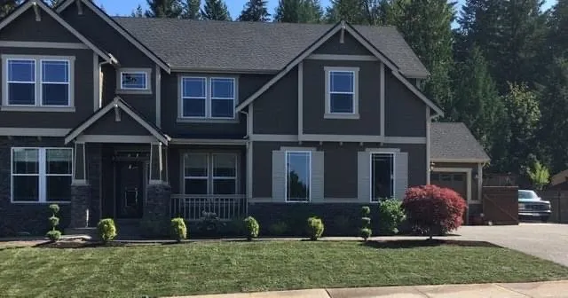 Local lawn care service in Edgewood, WA - Javi's Landscape