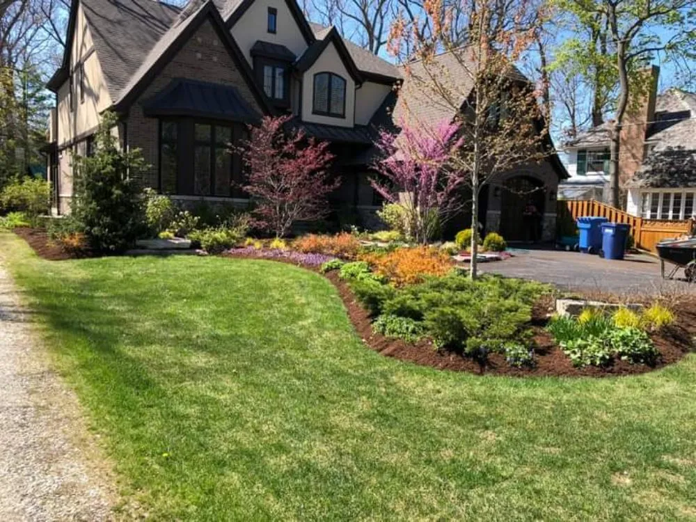 Reliable residential landscaping in Chicago, IL by Javi's Landscaping