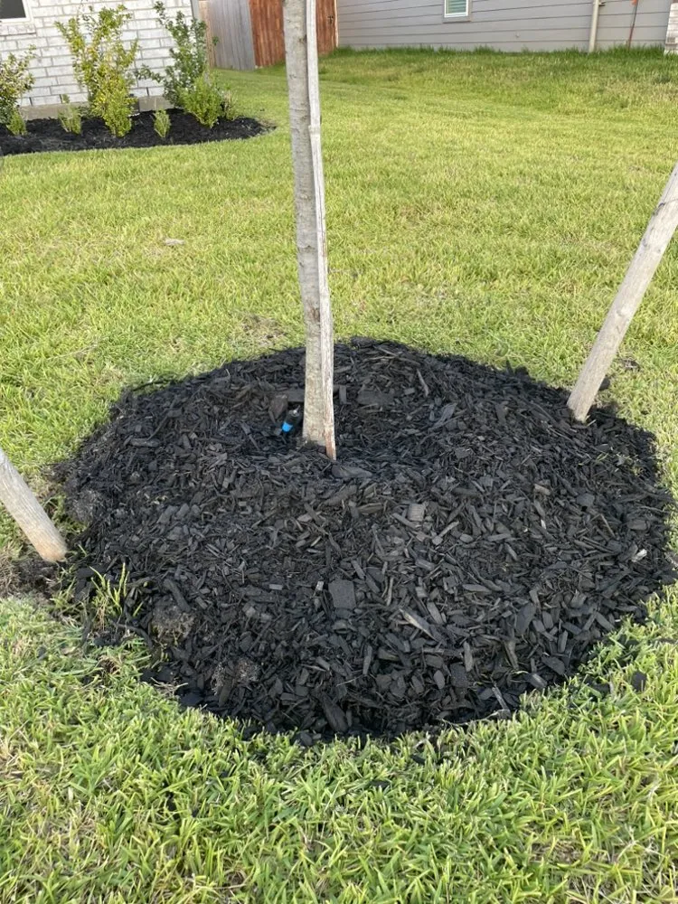 Affordable garden landscaping for outdoor upgrades across Bryan, TX - Javon's Mowing Services