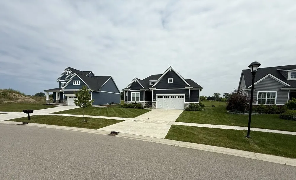 Top-rated outdoor landscaping in Ypsilanti, MI by Jaws Lawn And Snow