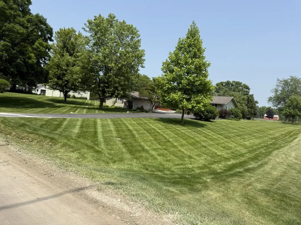 Professional residential landscaping experts serving Ypsilanti, MI - Jaws Lawn And Snow