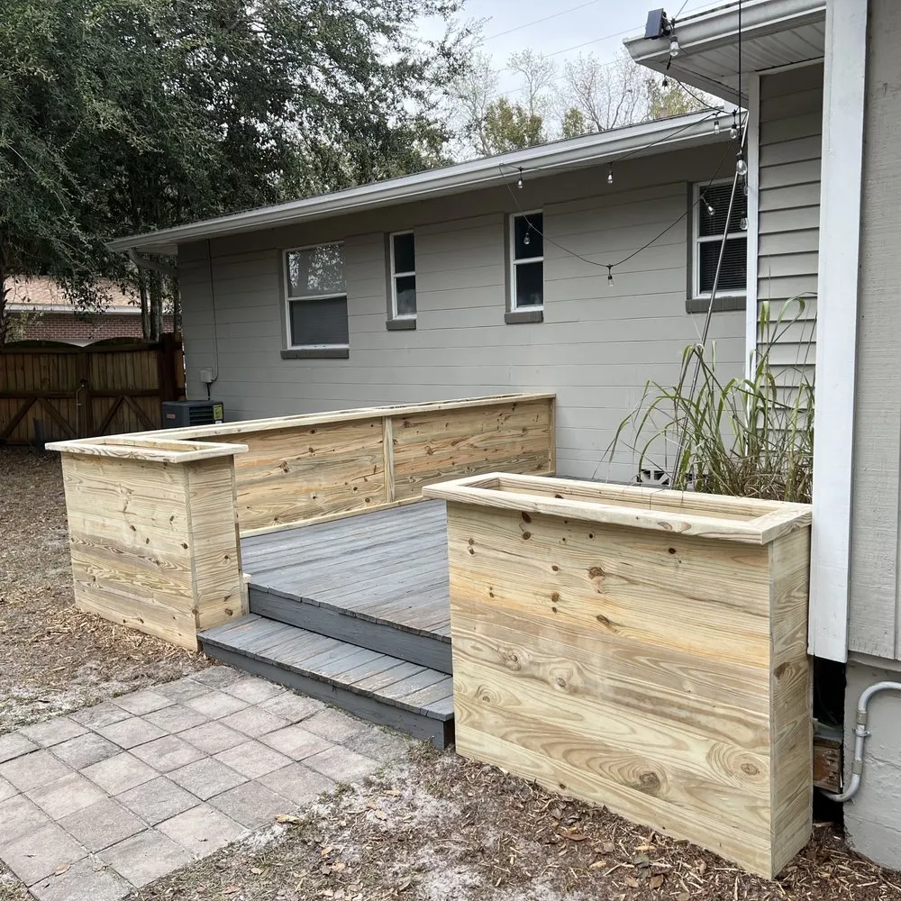Affordable residential landscaping in Atlantic Beach, FL - Jax Woodcrafters