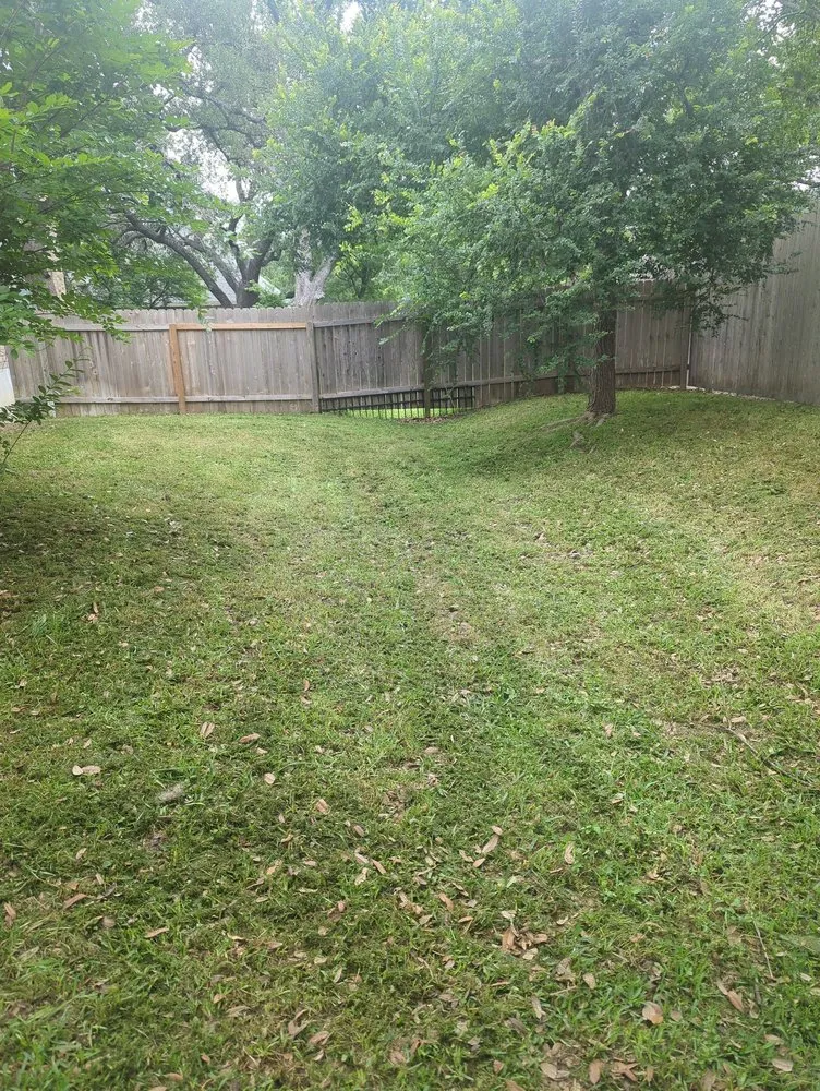 Trusted garden landscaping in Round Rock, TX by Jaxsons lawn and Home service