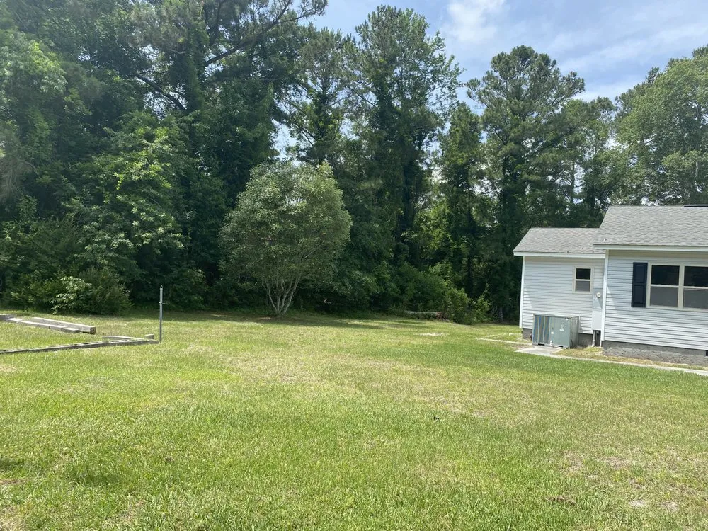 Local lawn mowing service in Shallotte, NC - Jay & J Landscape