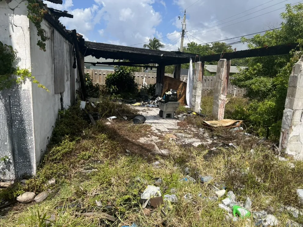 Expert outdoor landscaping experts serving Pompano Beach, FL - Jay And Company Junk Removal