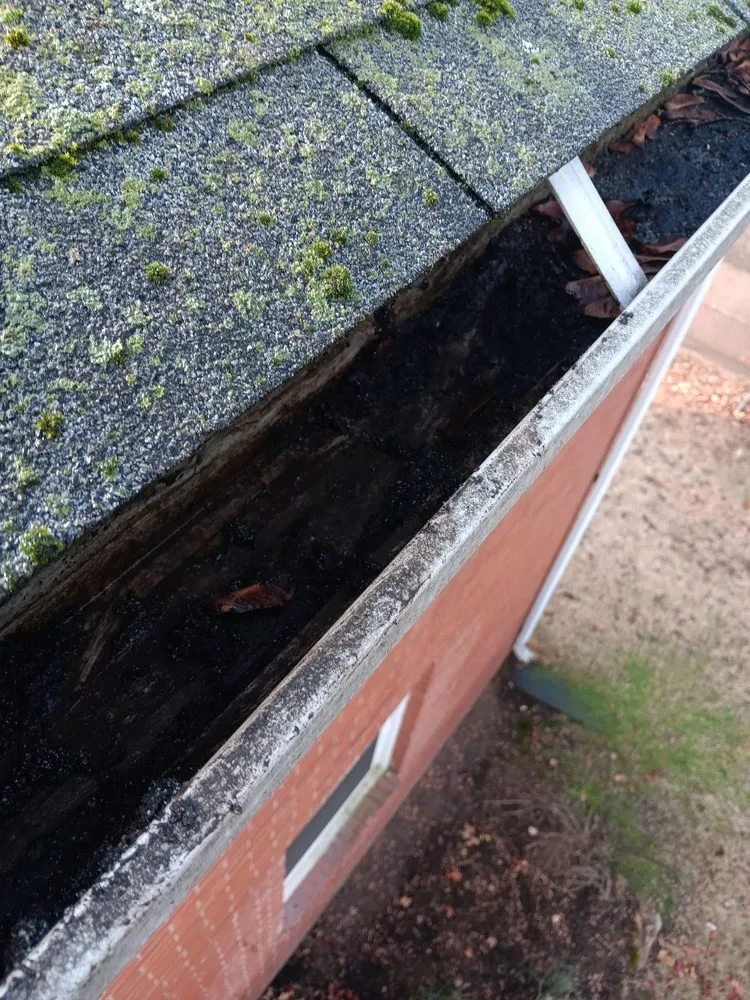 Trusted garden landscaping in East Hartford, CT by Jay C Lawn Service