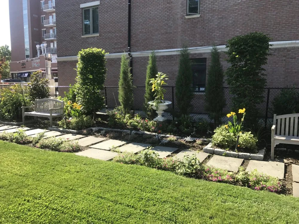 Professional landscaping services experts serving Brooklyn, NY - Jay Gardens