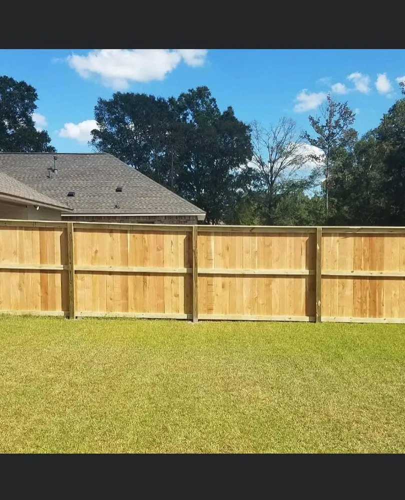 Professional yard maintenance in Gonzales, LA by Jay G’s Welding, Maintenance & Fence
