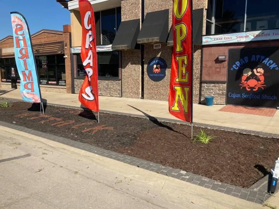 Affordable lawn care service for homes across Cedar Rapids, IA - Jay Jay’s Lawn Care