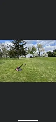 Jay Jay’s Lawn Care Logo