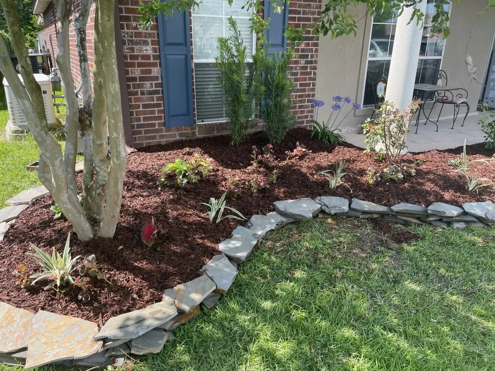 Affordable yard maintenance experts serving Baton Rouge, LA - Jay-Starr Tree & Landscaping