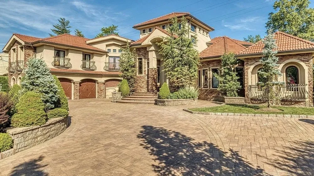 Affordable landscape installation in Baldwin, NY by Jay V Landscaping