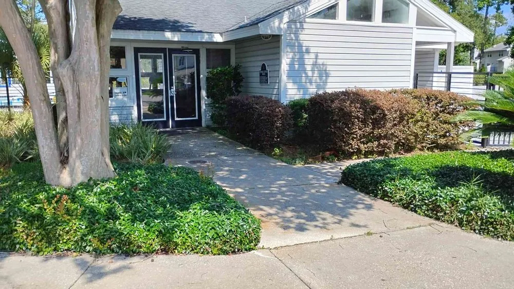 Expert landscaping services with custom design across Jacksonville, FL - Jay Wand Services