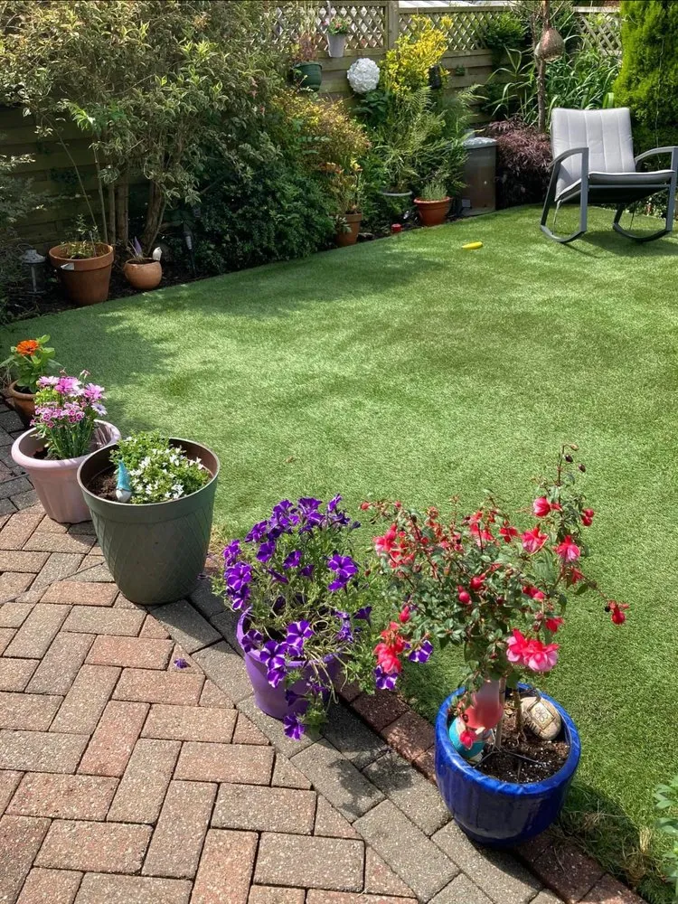 Top-rated yard maintenance experts serving New Canaan, CT - Jaycee Landscaping’s Home and Garden