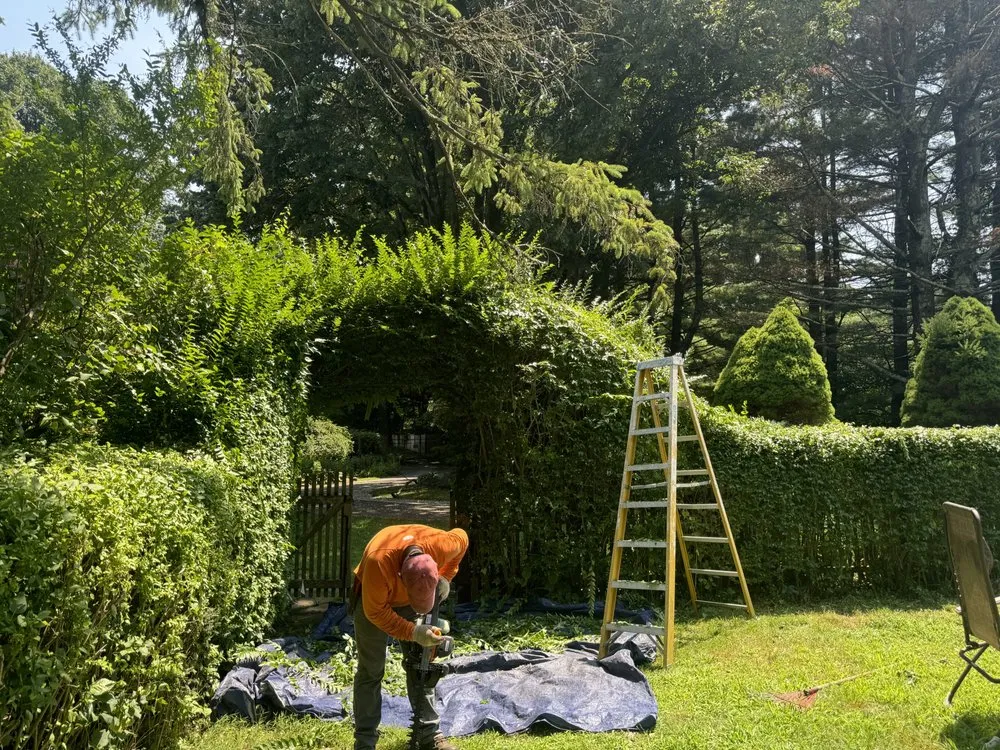 Affordable landscape design experts serving New Canaan, CT - Jaycee Landscaping’s Home and Garden