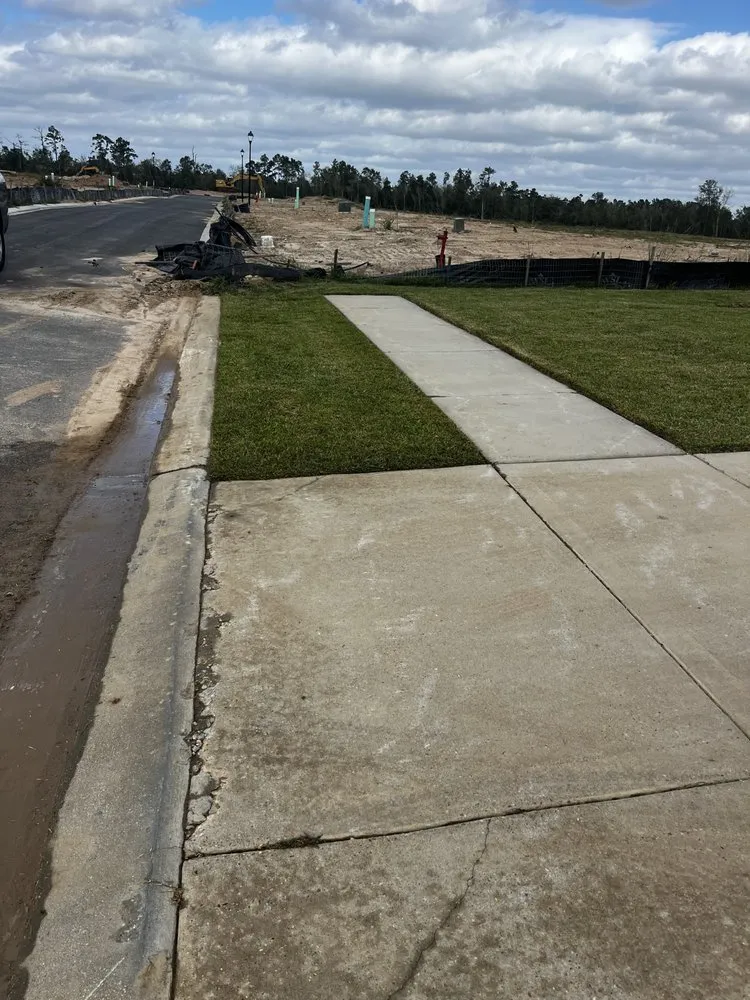 Custom yard maintenance in Lake Charles, LA - Jayde & Jayson Lawn Care