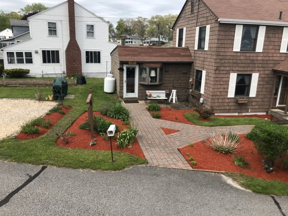 Affordable yard cleanup service for beautiful yards in Old Saybrook, CT by Jayden Landscaping