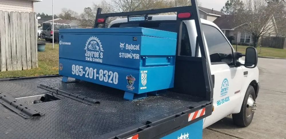 Expert lawn mowing service in Slidell, LA by Jayroe's Stump Grinding