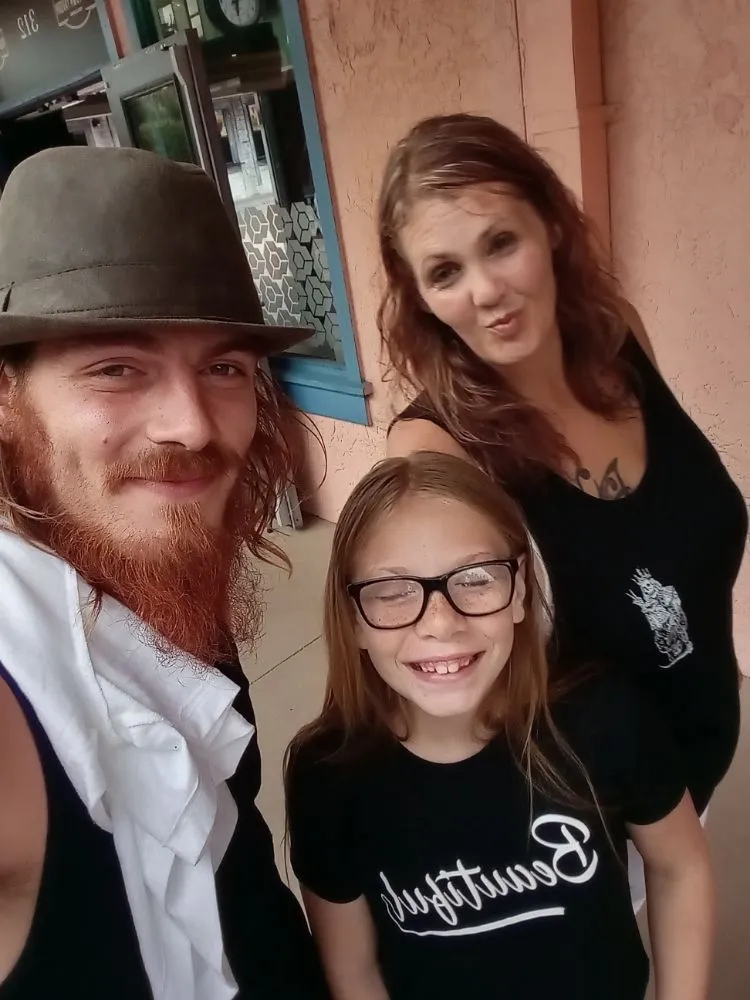 Local yard cleanup service for residential properties across Livingston, LA - Jay's Amazing Cuts