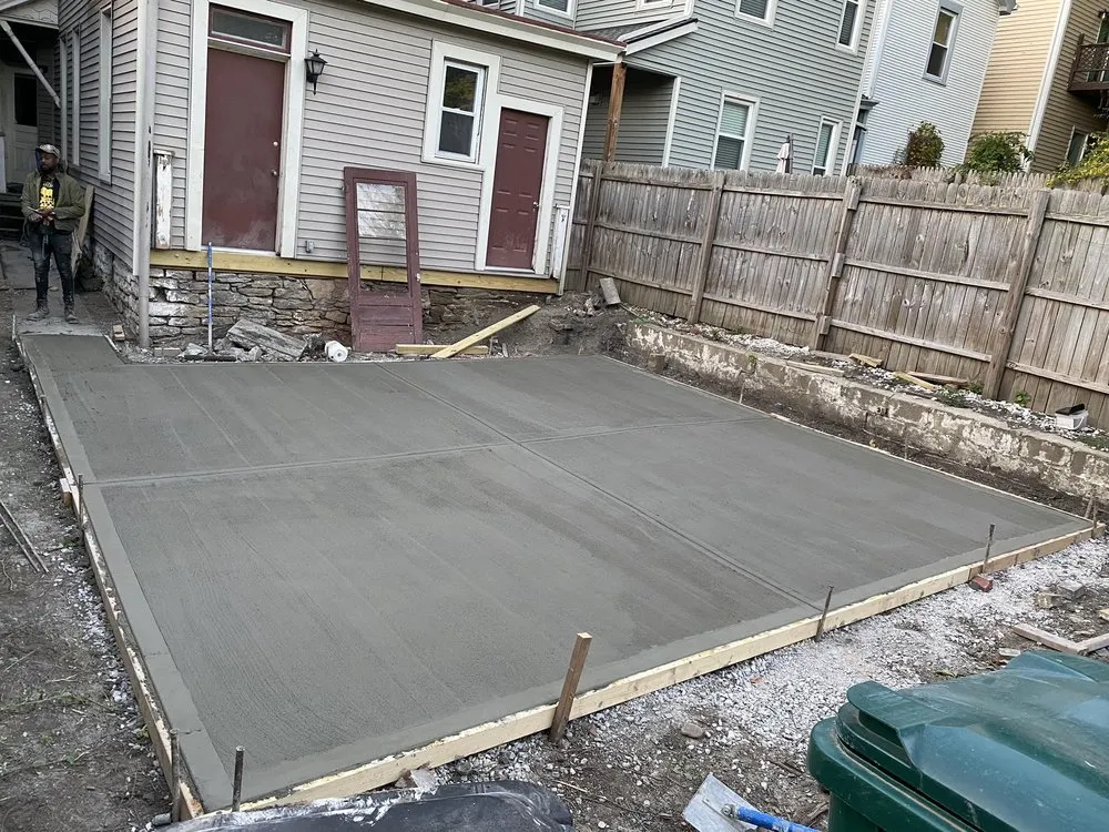 Expert residential landscaping in Cincinnati, OH - Jays Clean Cut