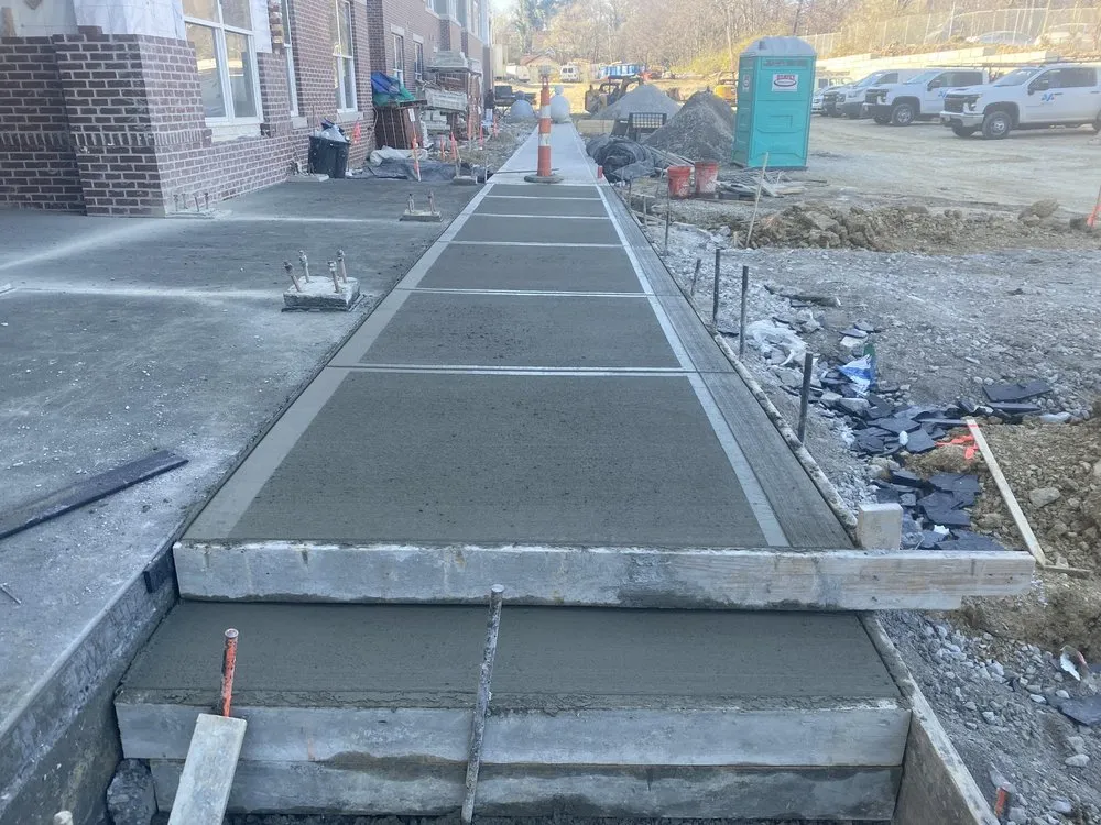 Expert landscape design experts serving Cincinnati, OH - Jays Clean Cut