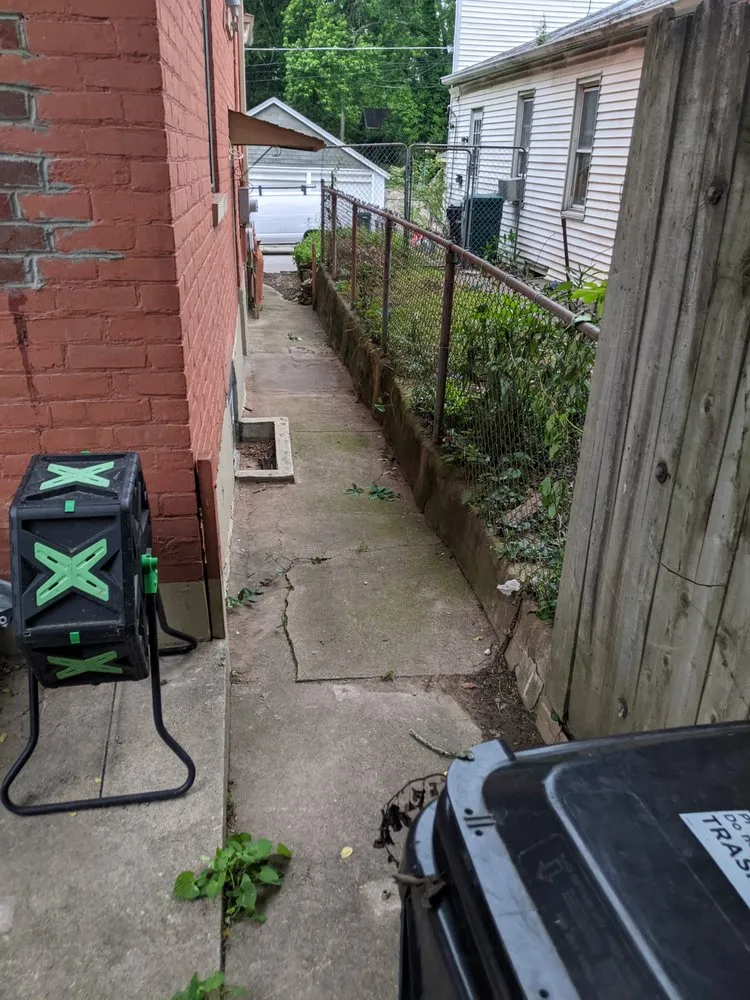 Professional lawn mowing service in Cincinnati, OH - Jays Clean Cut