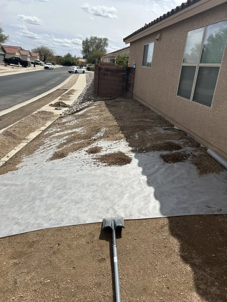 Affordable garden landscaping in Tucson, AZ by Jays Handyman And Landscape Service