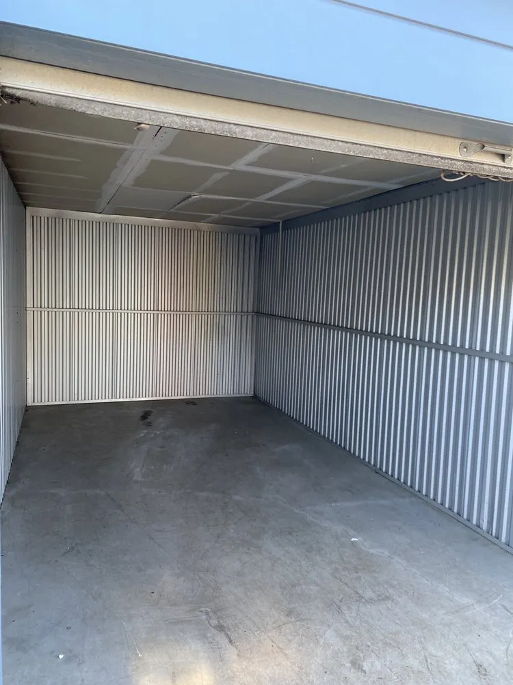 Professional yard maintenance in Cincinnati, OH - Jays Hauling & Landscaping