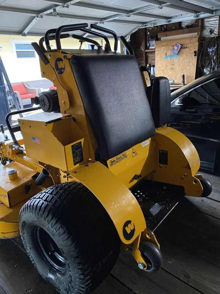 Local lawn care service in Cincinnati, OH - Jays Hauling & Landscaping