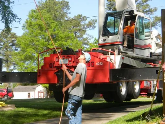 Jay's Landscaping & Tree Service Logo