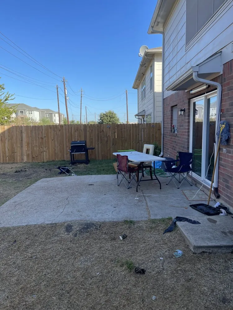 Professional landscape design experts serving Sugar Land, TX - Jay’s landscaping and pressure washing services