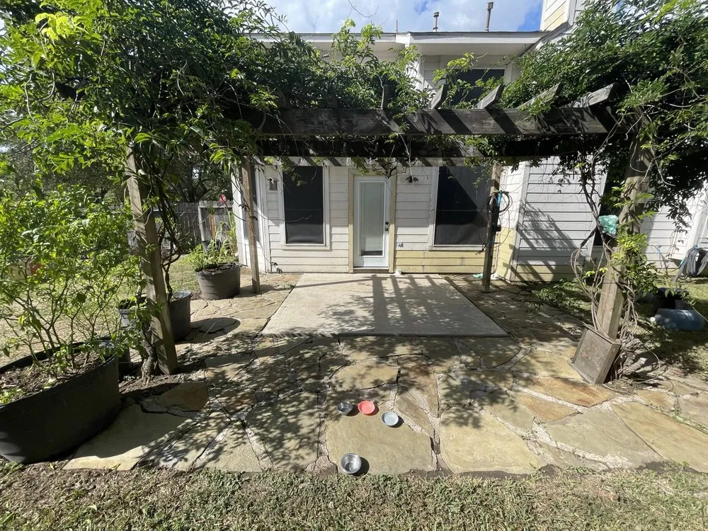 Affordable yard cleanup service in Sugar Land, TX - Jay’s landscaping and pressure washing services